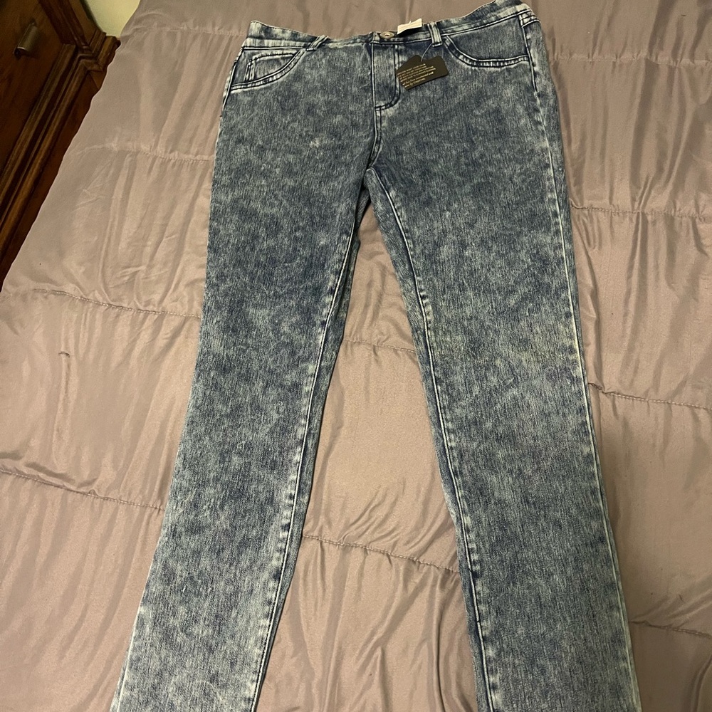 Bebe blue Jean jeggjngs size large NWT